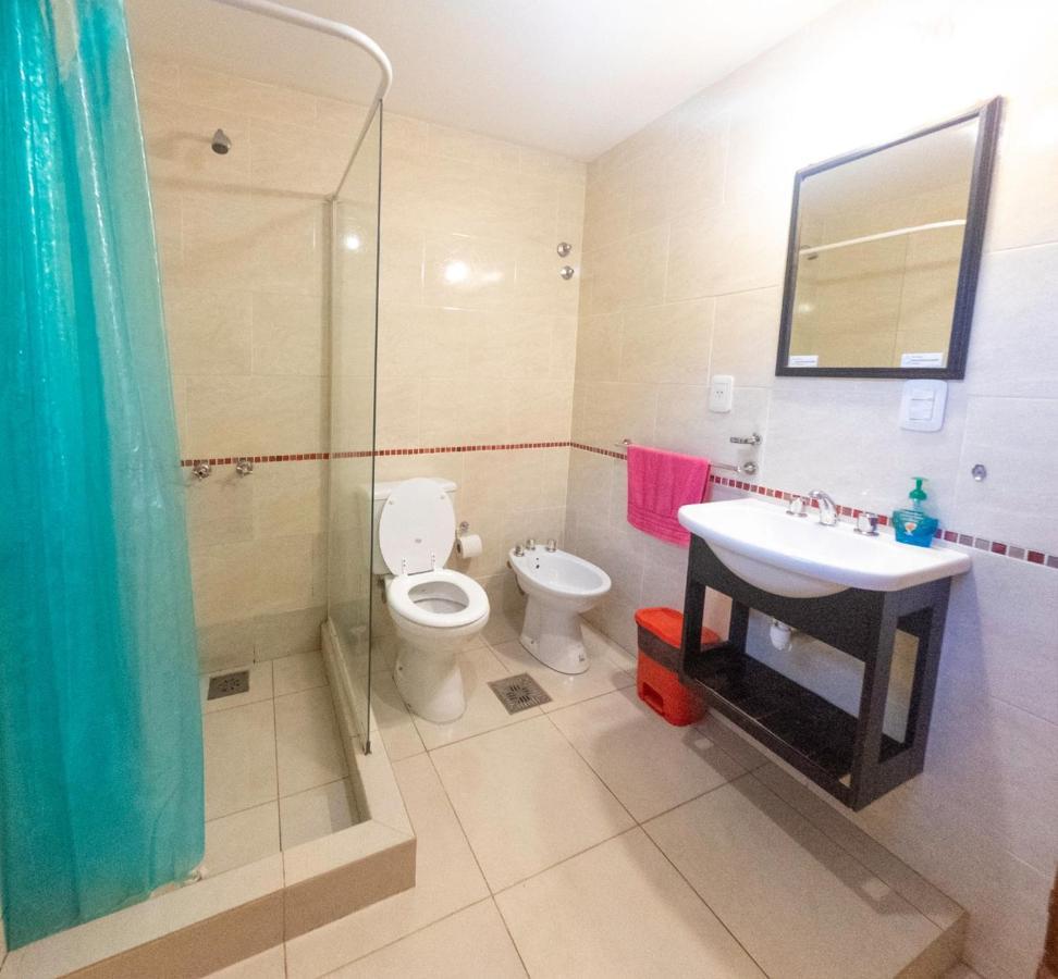 Matices Hostel Terminal Ел Калафате Екстериор снимка