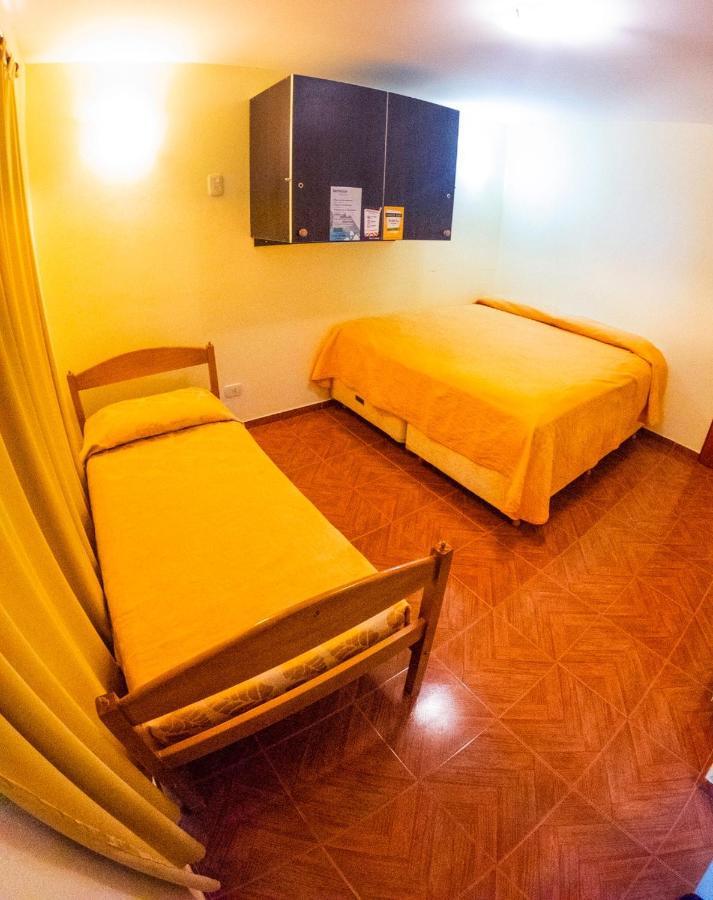 Matices Hostel Terminal Ел Калафате Екстериор снимка